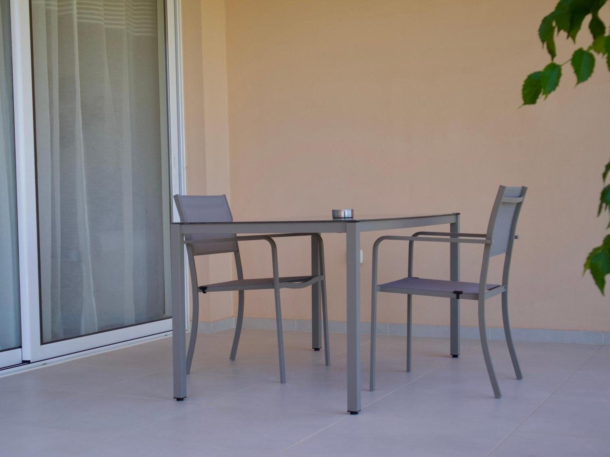 Resitour - Aphrodite Beachfront Pirgos Psilonerou Habitación foto